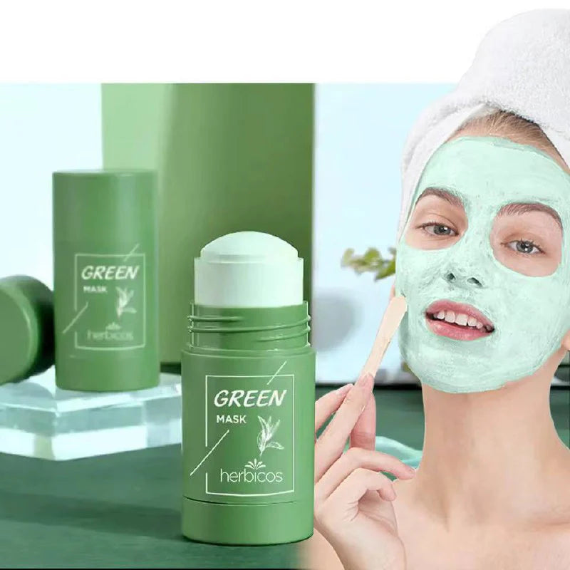 Masque de thé vert pour le traitement de l'acné