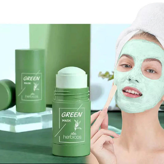 Masque de thé vert pour le traitement de l'acné